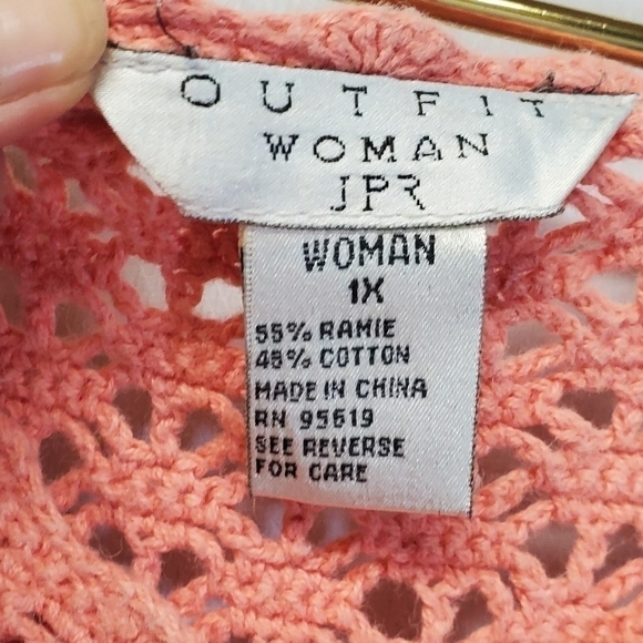 Vintage Crochet Muted Coral/Peach Knit Cardigan - Picture 4 of 6